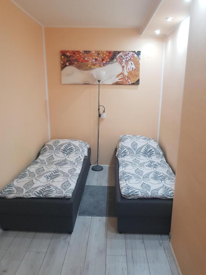 Apartament W2, Mieszkanie Dla Wszystkich Konin  Exteriör bild